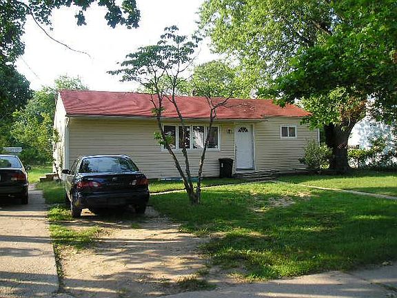 3rd image of 59 Doolittle St