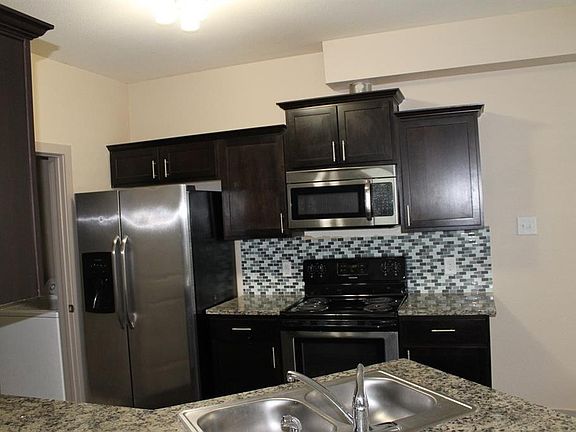 4th image of 3501 Valley Vista Dr