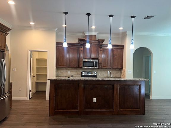 3rd image of 11529 Saspamco Creek Dr