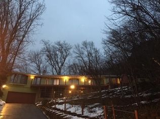1701 Ohlsun Ct, La Crosse, WI 54601