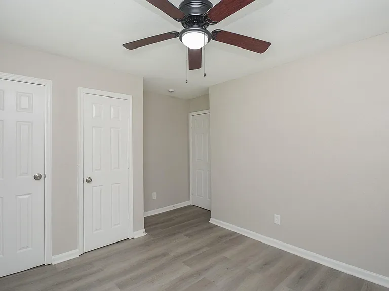 6014 Collingsworth St — Photo 12