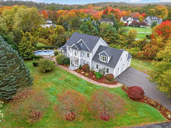 2 Watkins Ln, Southborough, MA 01772