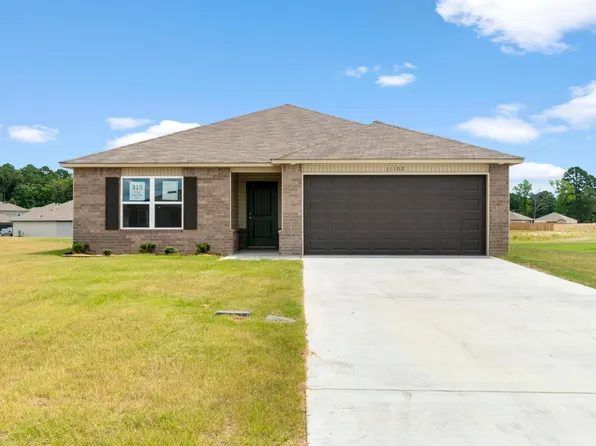 11102 River Valley Dr, Hensley, AR 72065