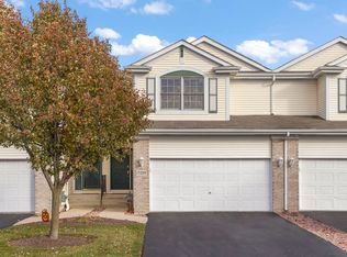 17259 Longbow Dr, Lockport, IL 60441