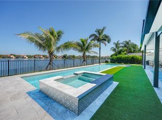 268 Lambton Ln, Naples, FL 34104