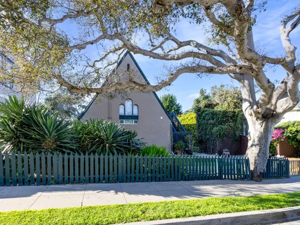 160 Monterey Ave, Pacific Grove, CA 93950