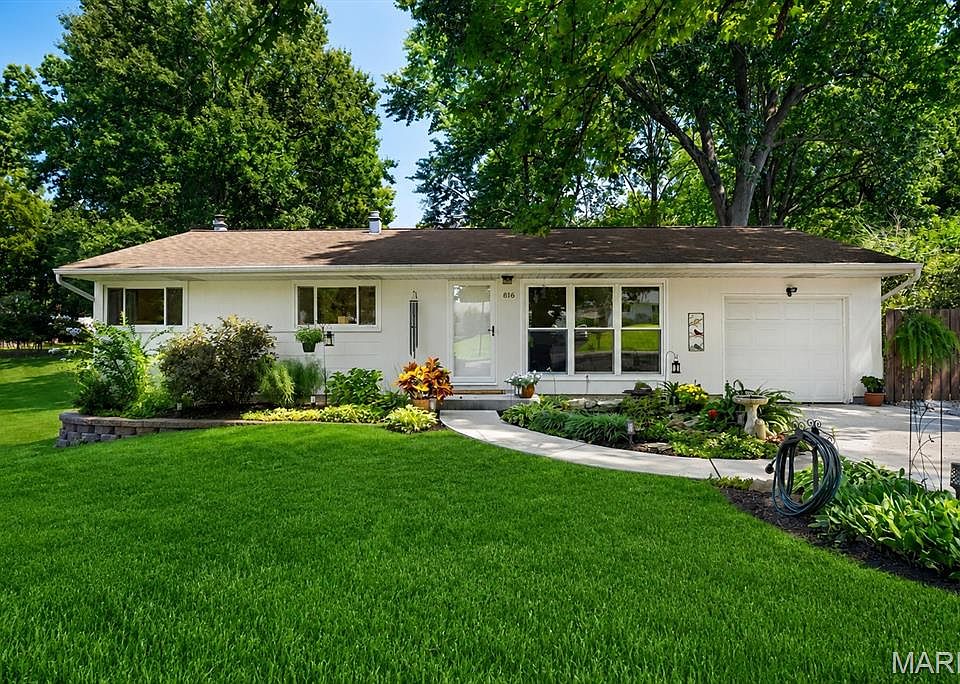 1st image of 816 Barby Ln