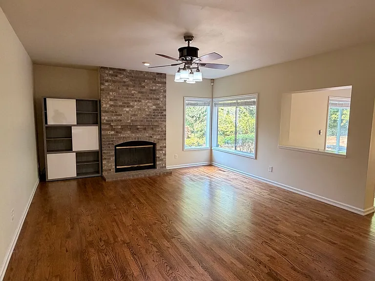 4504 194th Way NE — Photo 7