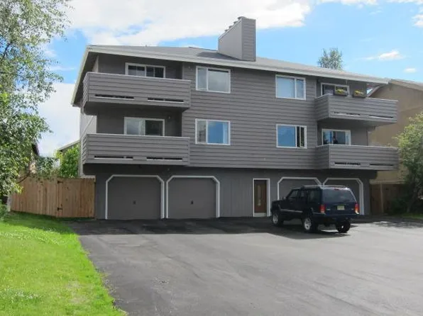 1900 Congress Cir APT 4, Anchorage, AK 99507
