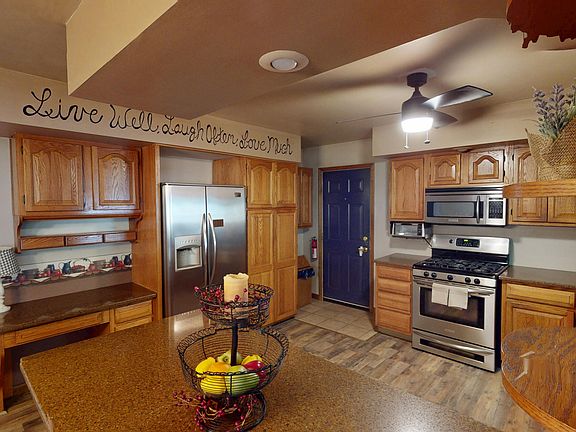 5th image of 328 Rosser Ln