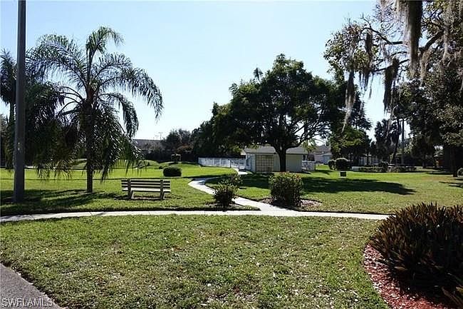 2nd image of 855 Pangola Dr