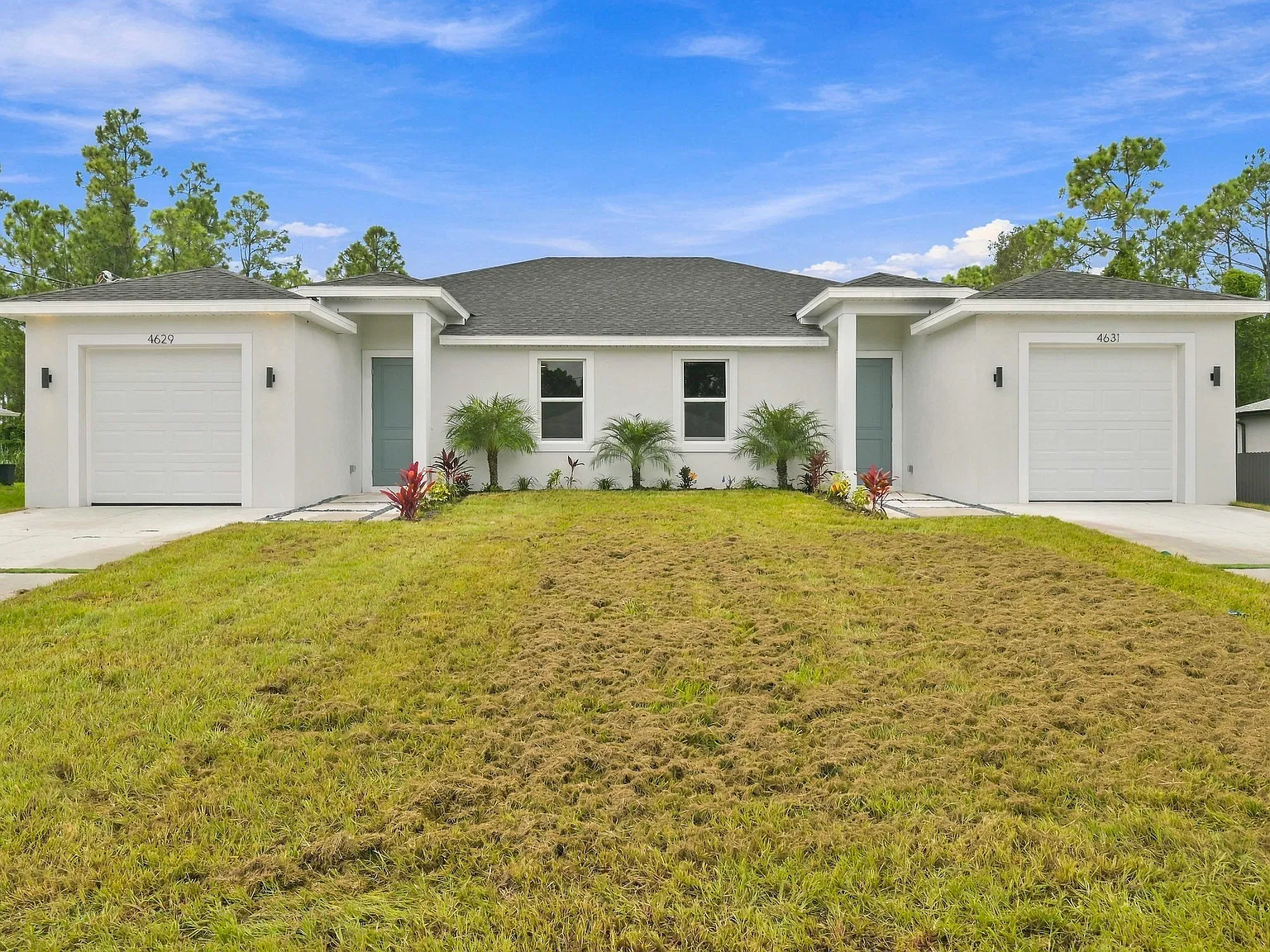 3 bed, 1100 sqft, $1,700 — Photo 2