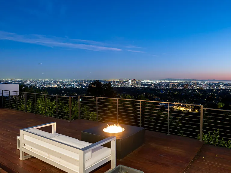 10134 Angelo View Dr — Photo 32