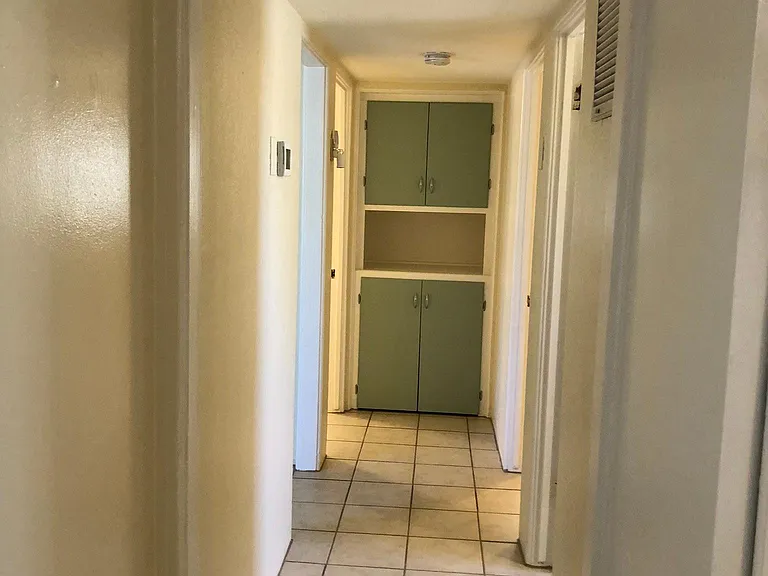 749 N Benton Ave — Photo 10
