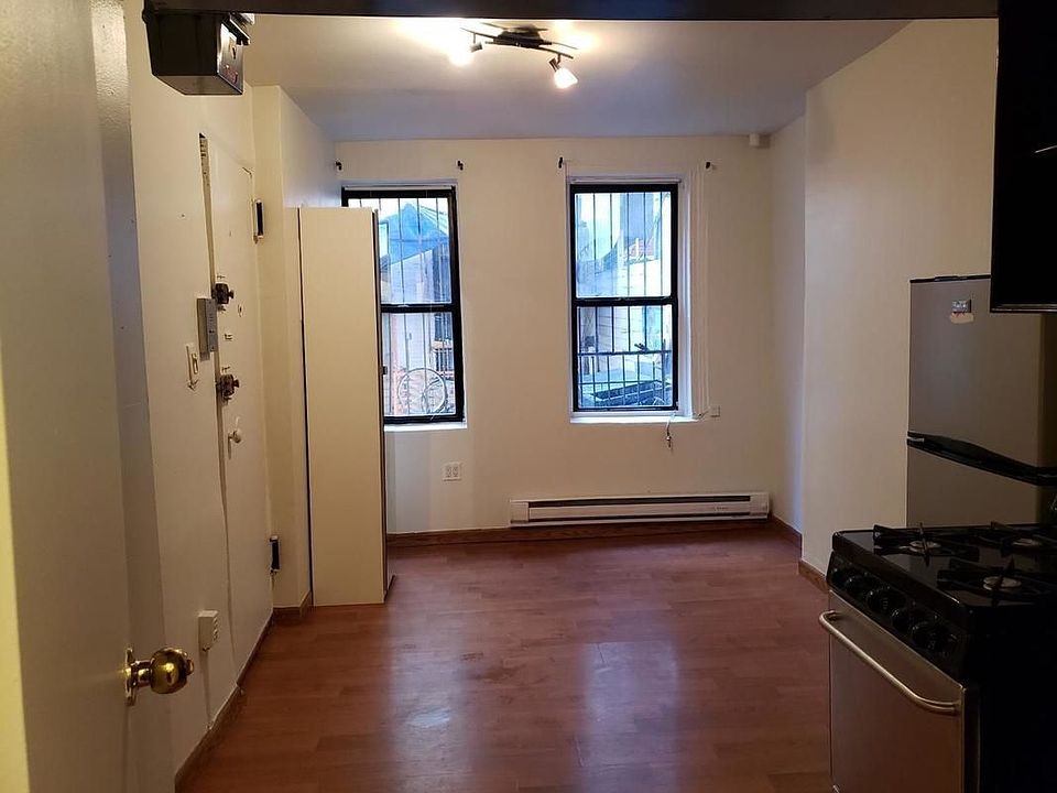 1st image of 174 Delancey St APT 2R
