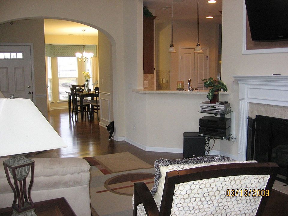Family Room-Vaulted Ceilings