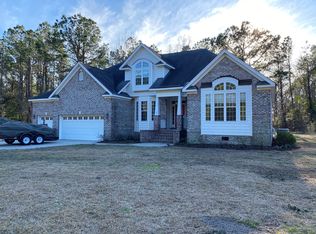 664 Avila Ave, Hampstead, NC 28443