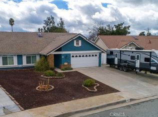 375 Flordason Dr, Calimesa, CA 92320