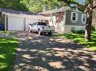 1713 Cherry Ln, Saint Cloud, MN 56304