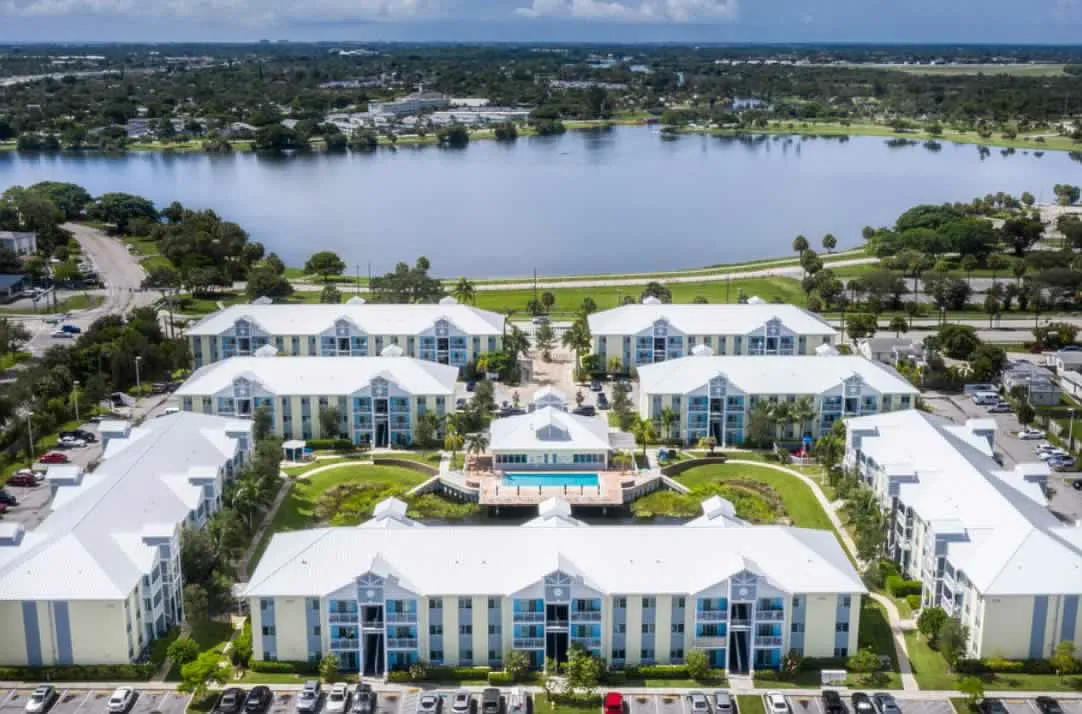 Villages at Lake Worth — Photo 1