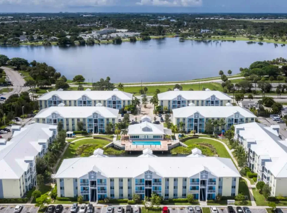 Villages at Lake Worth