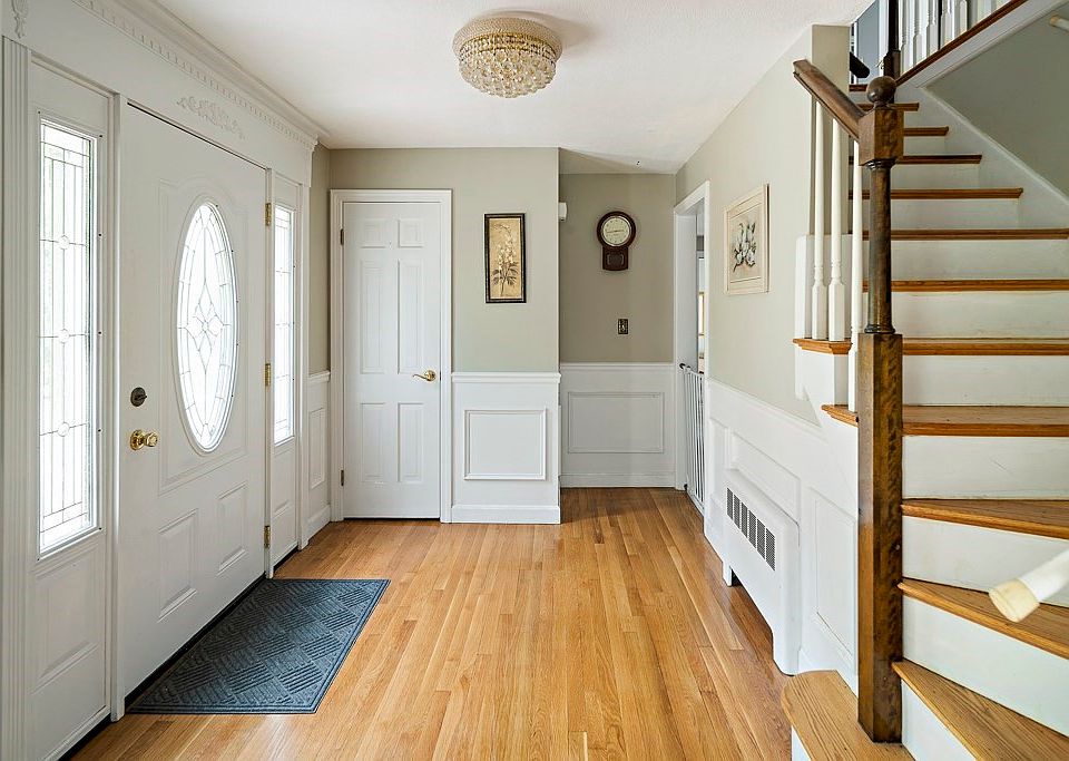 195 Lowell St, Lynnfield, MA 01940 MLS 73126027 Zillow