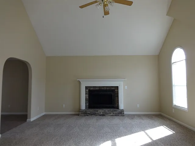 307 Split Rail Way — Photo 4