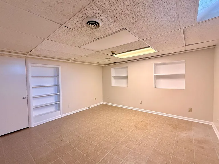26-28 E Pine St. — Photo 21