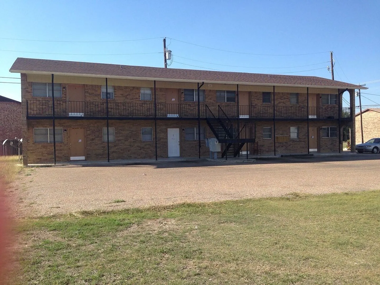 2902 Lake — Photo 1