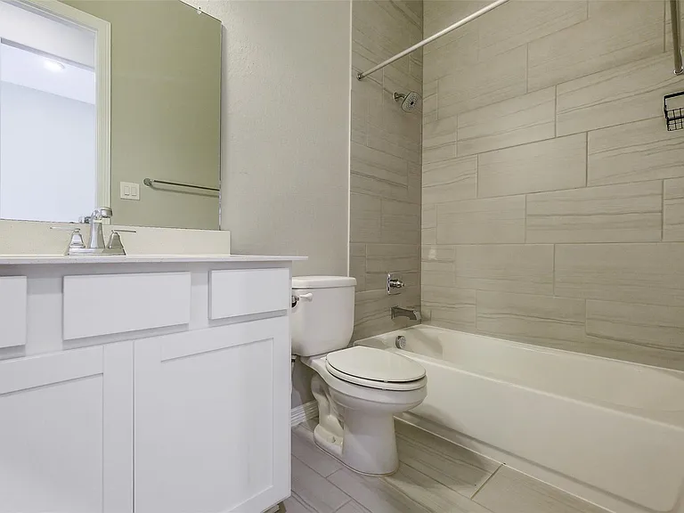 18314 Southwood Creek Dr — Photo 26