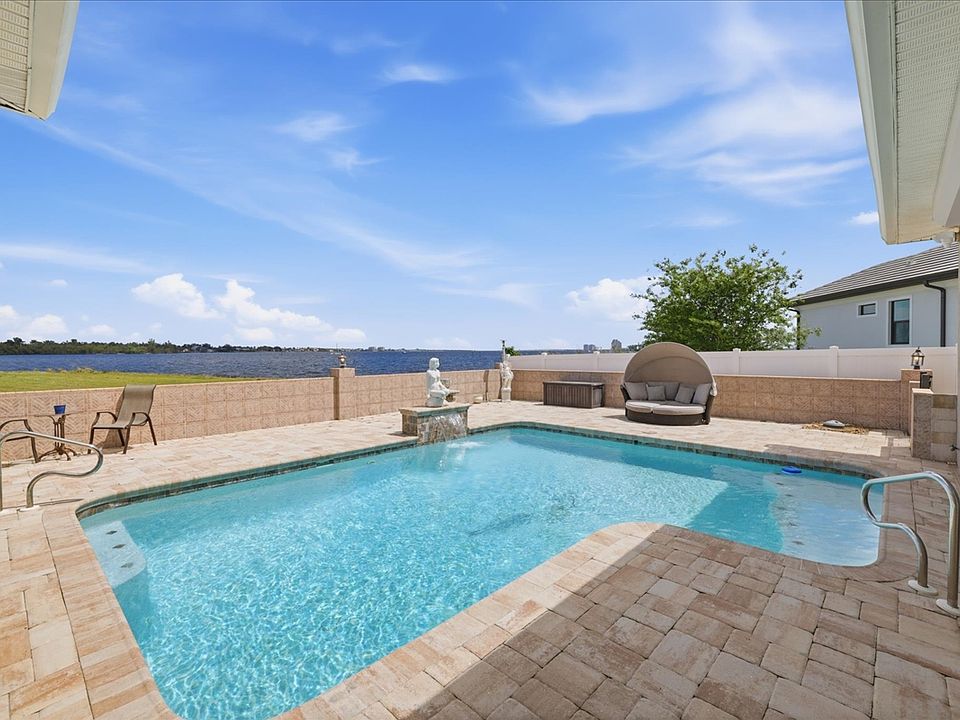 1st image of 2371 Coral Point Dr