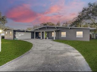 2460 Falmouth Rd, Maitland, FL 32751