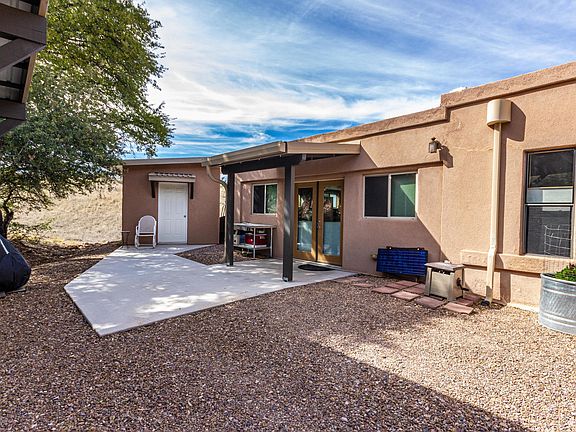 4th image of 28 Casa Arroyo Ln