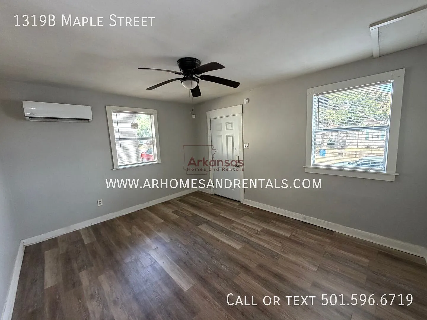 1/2 Off First Month's Rent ~ 1319B Maple Street 2 Bedrooms | 1 Bathroom — Photo 2