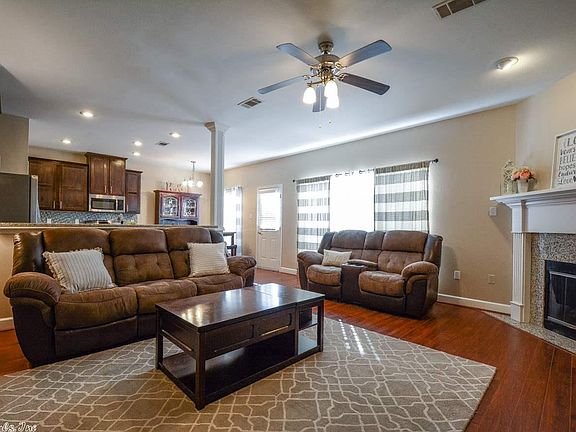 3rd image of 14129 Shady Ln