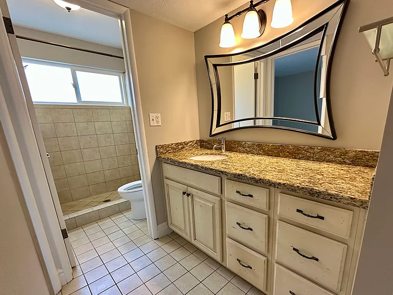 73 N F St #2 — Photo 14