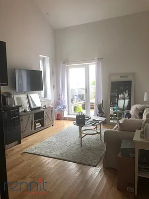 Rented by Rennit Inc. | media 41