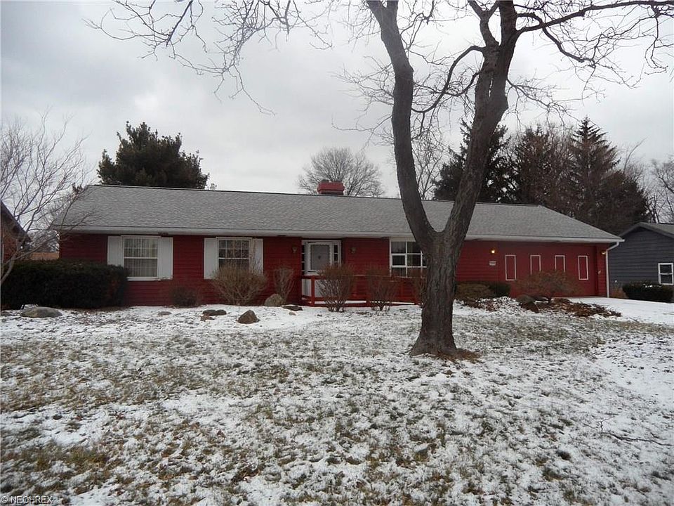 1st image of 16600 Delmont Ave