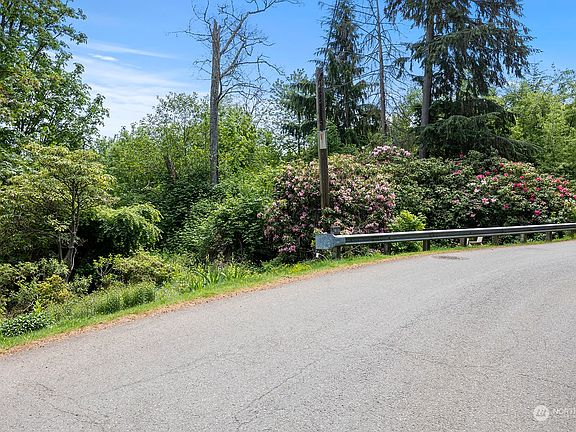 2nd image of 0 169xx 33rd Avenue NE