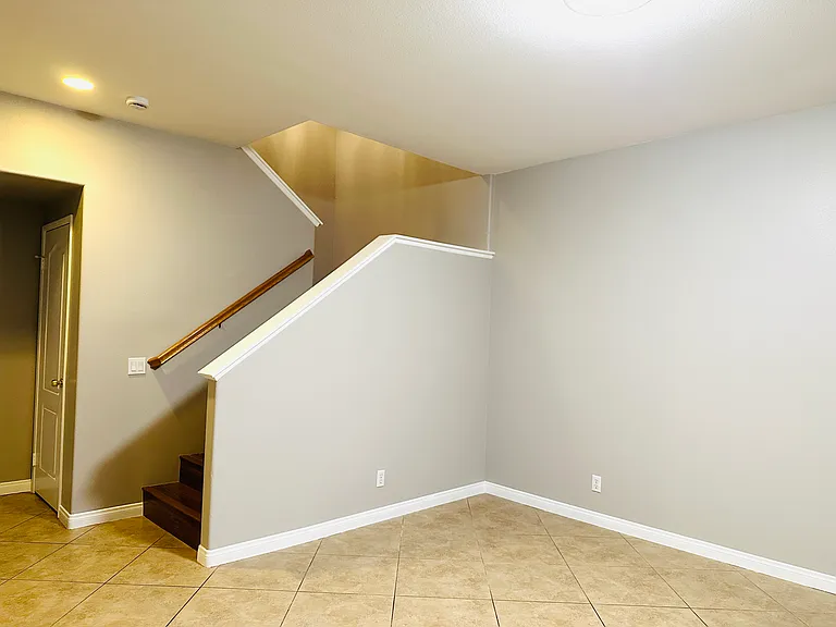 1436 Orange Tree Ln — Photo 16