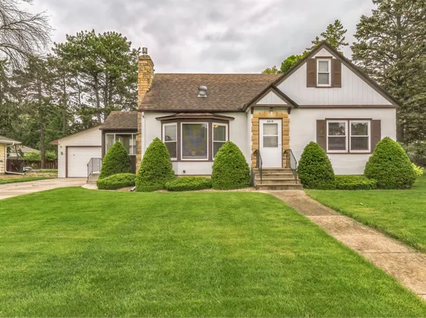 3315 145th St W, Rosemount, MN 55068