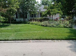 204 Earnshaw Dr, Dayton, OH 45429