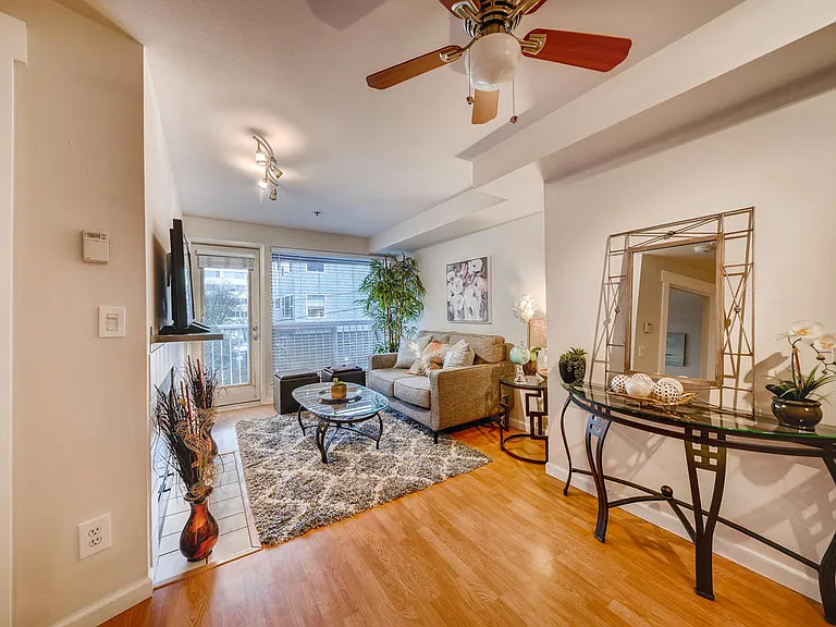 530 Melrose Ave E #507 — Photo 14