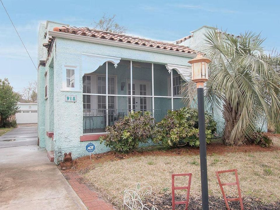 1st image of 915 38th Ave