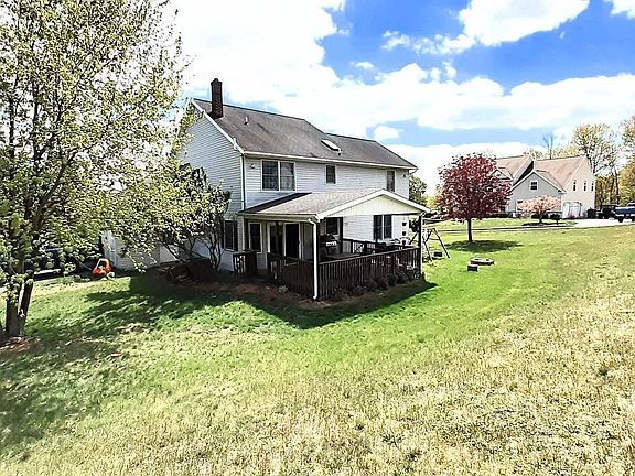 4th image of 712 Centerfield Dr