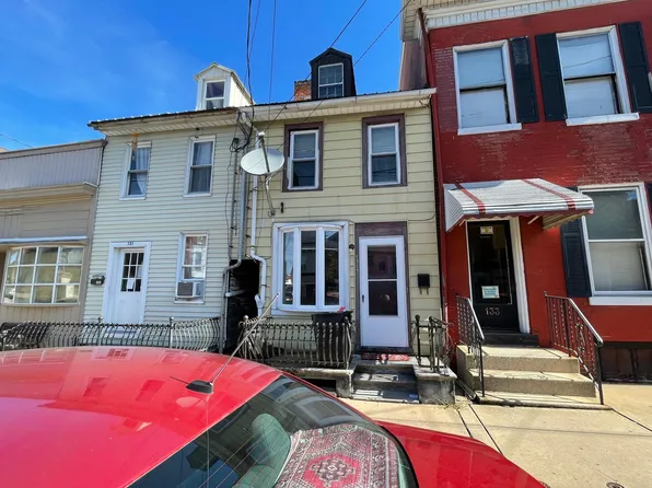 131 1/2 S 4th St, Columbia, PA 17512