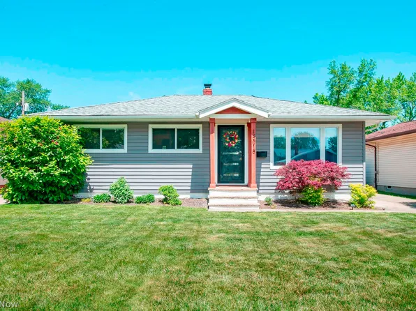 18018 Fairway Dr, Cleveland, OH 44135