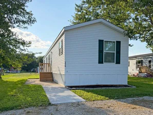 14876 Washington Rd Trlr 156, West Burlington, IA 52655