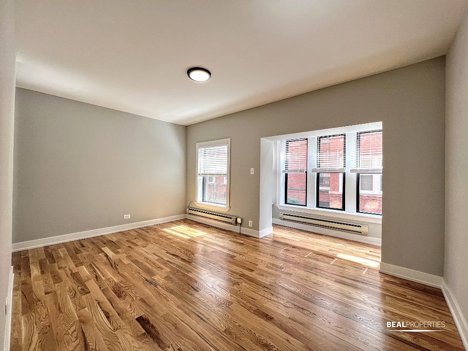 1st image of 4427 N Wolcott Ave #B1