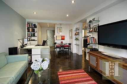 3rd image of 211 E 18th St APT 1L